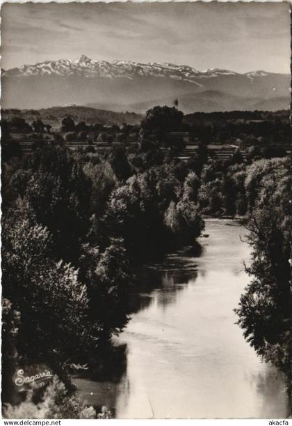 CPM SAUVETERRE-de-BEARN Le Val Riant (1168180)
