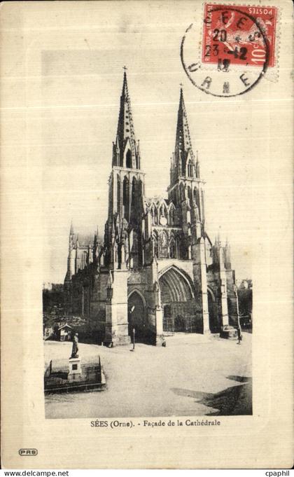 CPA Sees Facade de la Cathedrale