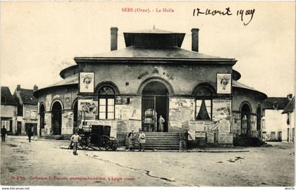 CPA Sees - La Halle (259185)