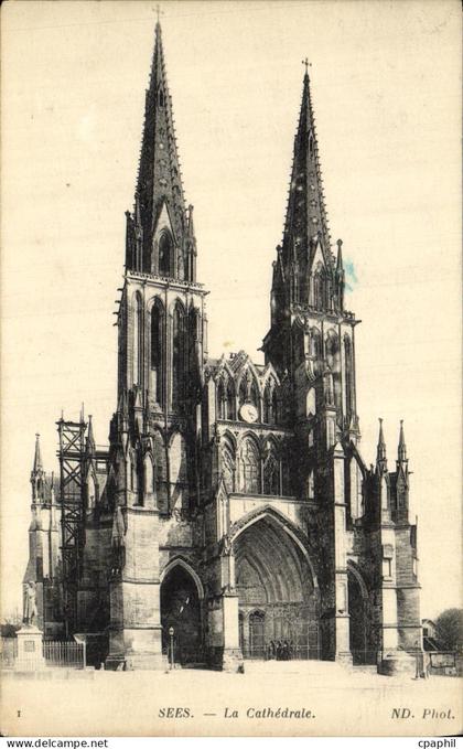 CPA Sees Le Cathedrale