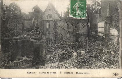 CPA Senlis La rue de Bellan