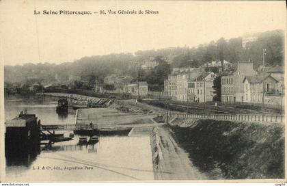 CPA Vue generale de Sevres