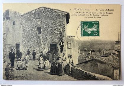 SIGNES (83) - LA COUR D'AMOUR