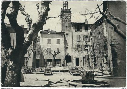 Var, Signes : Place du Marché