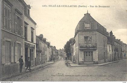 CPA Sillé-le-Guillaume Rue de Beaumont