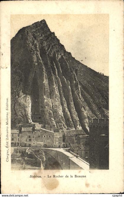 CPA Sisteron Le Rocher de la Beaume
