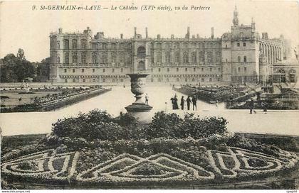 CPA St Germain en Laye Le Chateau vu du Parterre