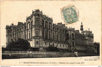 CPA St Germain en Laye Chateau (1401644)