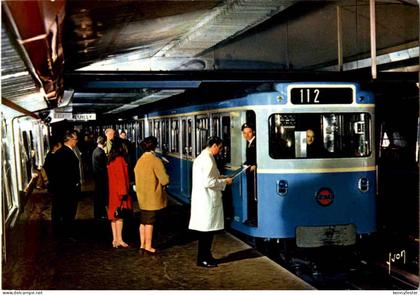 Paris - Le Metro