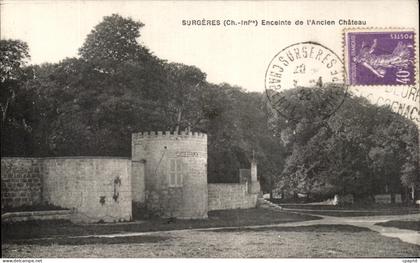 CPA Surgeres Enceinte de L'Ancien Chateau Caisse d'Epargne