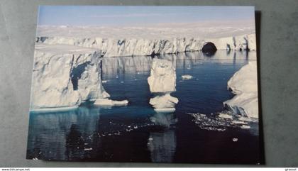 CPM TAAF TERRES AUSTRALES ET ANTARCTIQUES FRANCAISES TERRE ADELIE ICEBERGS ET GLACIER DE LA STROLABE ED LYNA