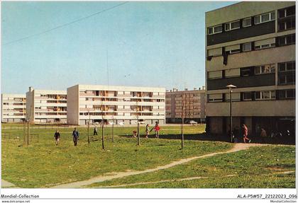 ALAP5-57-0452 - TALANGE - Les ensembles ambroise croizat