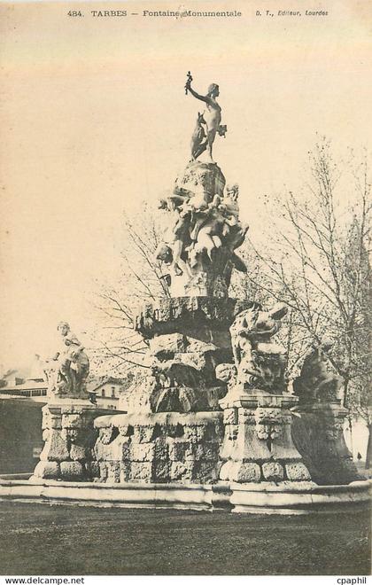 CPA Tarbes Fontaine Monumentale
