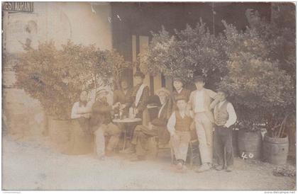 83 - VAR / Tavernes - Carte photo - Terrasse Café - Beau cliché animé