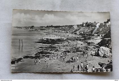 AC245/3, Cpsm 1958, Tharon plage, la plage, Loire Atlantique 44