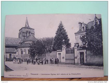 THOUARCE (MAINE ET LOIRE) L´ANCIENNE EGLISE ET LE PRESBYTERE