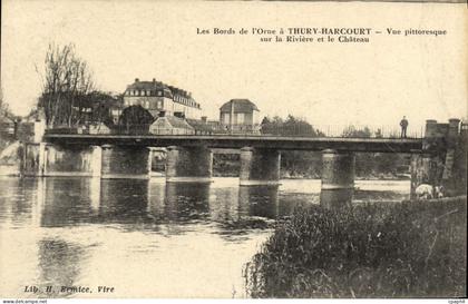 CPA Thury Harcourt Vue pittoresque sur la riviere et le chateau