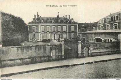 CPA TONNERRE-Le sous Prefecture