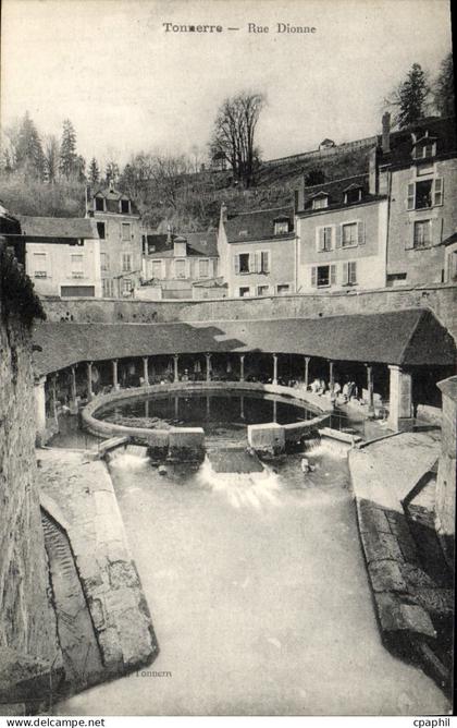 CPA Tonnerre Rue Dionne Lavoir