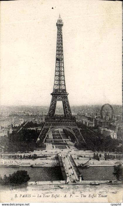 CPA Paris la Tour Eiffel The Eiffel Tower