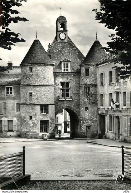 77 TOURNAN EN BRIE