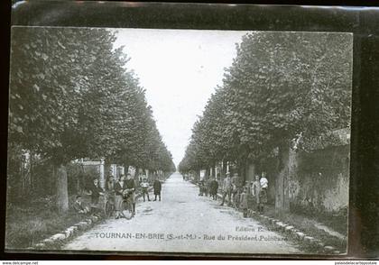 TOURNAN EN BRIE        JLM