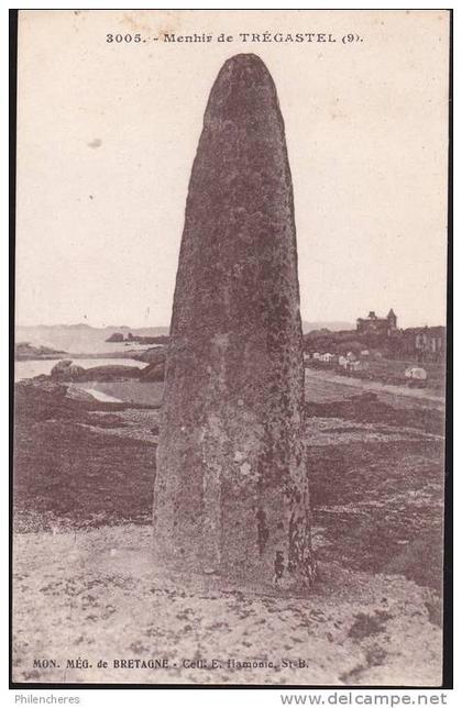 CPA - (22) Trégastel - menhir de tregastel