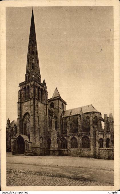 CPA Treguier La Cathedrale