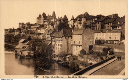CPA Uzerche Les vieux chateaux
