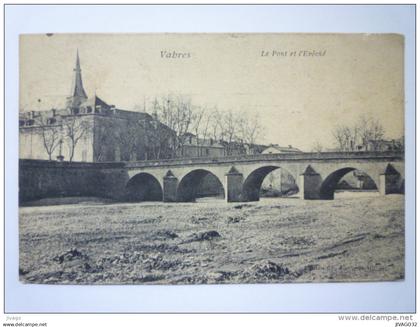 VABRES  (Aveyron)  :  Le  PONT et  l'Evêché