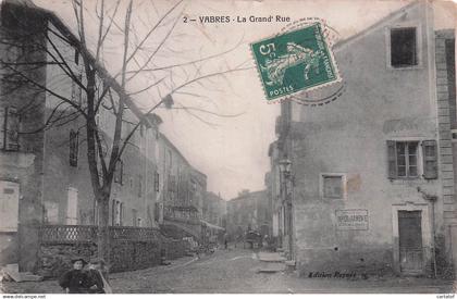 VABRES . La Grand'Rue .