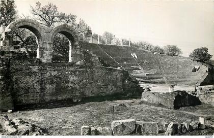 CPA Vaison la Romaine le Theatre antique