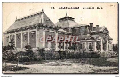 CPA Valenciennes Le Musee