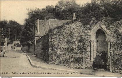 Saint-Nom-la-Breteche - Abbaye des Vaux de Cernay - La Fontaine - CPA