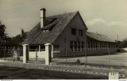 78 - VELIZY - L'Ecole Maternelle