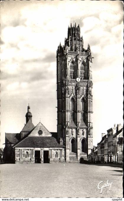 CPA Verneuil sur Avre La Tour de la Madeleine Style flamboyant