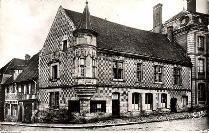 CPA Verneuil Sur Avre Maison rue du canon