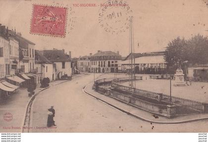 B2-65) VIC SUR BIGORRE - BOULEVARD D ' ALSACE  - EN  1905