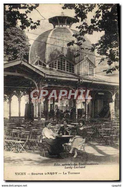 CPA Vichy Source Lardy La terrasse