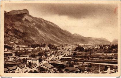 CPA Vif - Vue générale avec le Rocher de St-Loup (247061)