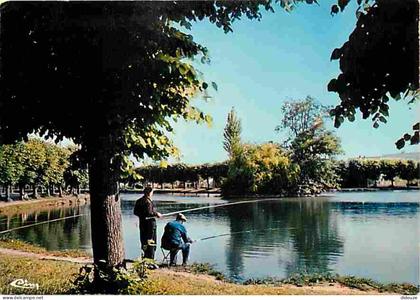 Carte Postale - 91 - Vigneux sur Seine - Le lac - Pecheur à la ligne - CPM - Voir Scans Recto-Verso - Poscard - Carta Po