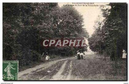 Villeneuve le Roi CPA Une avenue du parc de la faisanderie