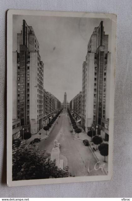 L07, Cpsm, Villeurbanne, l'avenue Henri Barbusse et l'hôtel de ville, Rhône 69