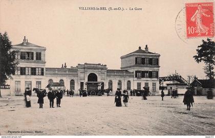 Dép 95 - Chemins de fer - Gares - Villiers le Bel - La gare - état
