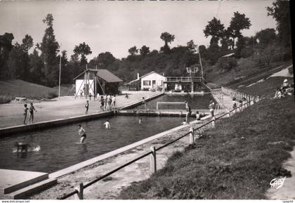 CPA Vire La Piscine