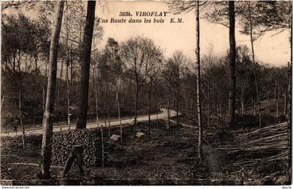 CPA VIROFLAY - Une Route dans les bois (359131)