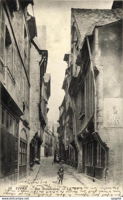 CPA Vitre Rue Beaudrairie
