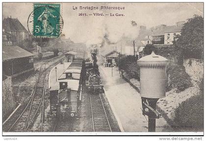 YM 344 /C P A VITRE  (35)  LA GARE