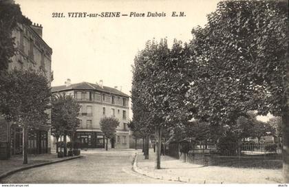 VITRY sur SEINE-Place Dubois (180349)