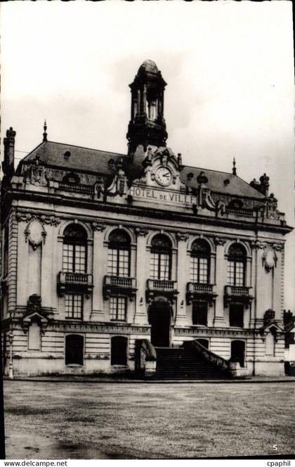 CPA Yvetot L'Hotel De Ville